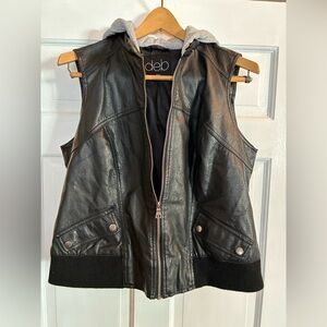 Women’s Deb Black Leather Sleeveless Jacket